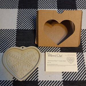 The Pampered Chef Anniversary Heart Cookie Mold